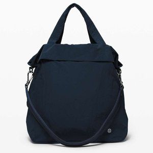 New Lululemon - On my Level - 30L bag